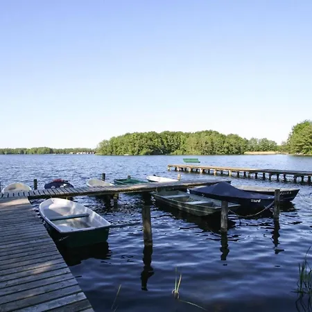 Hébergement de vacances Holiday Nordlys With Sauna At The Duemmer Lake
